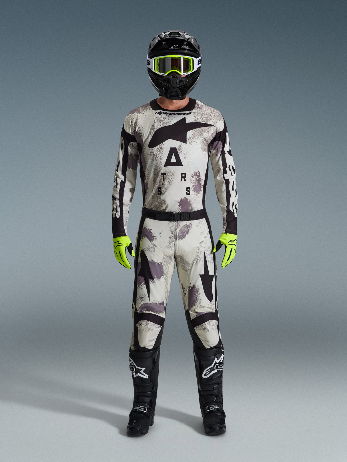 2026 Racer Lahnd Gear Set