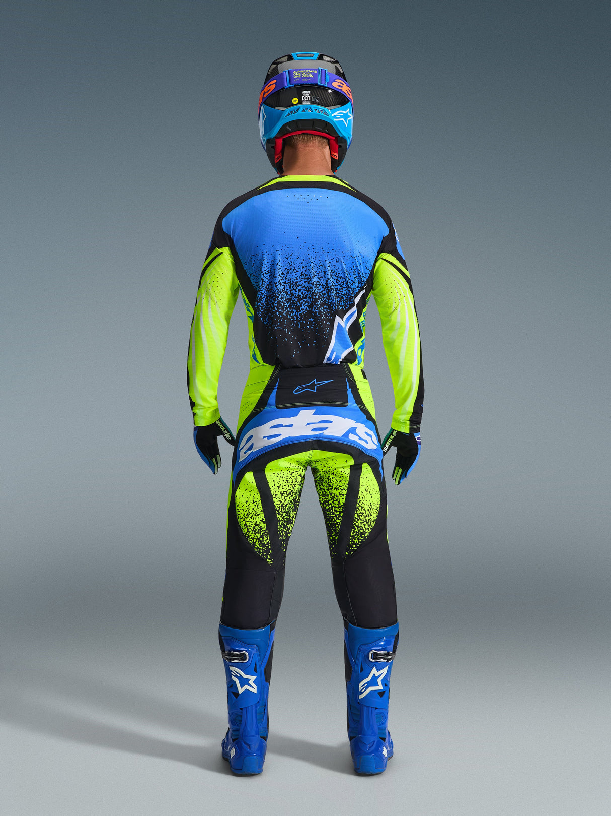 2026 Techstar Nomur Gear Set