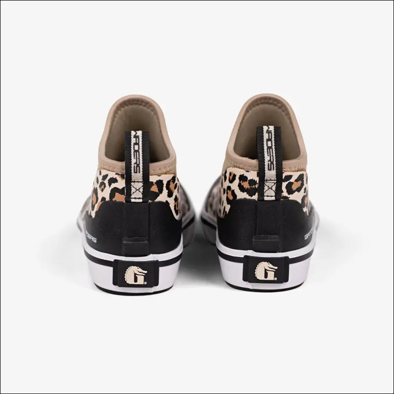 Camp Boots | Womens - Leopard/Black - 8 - Footwear