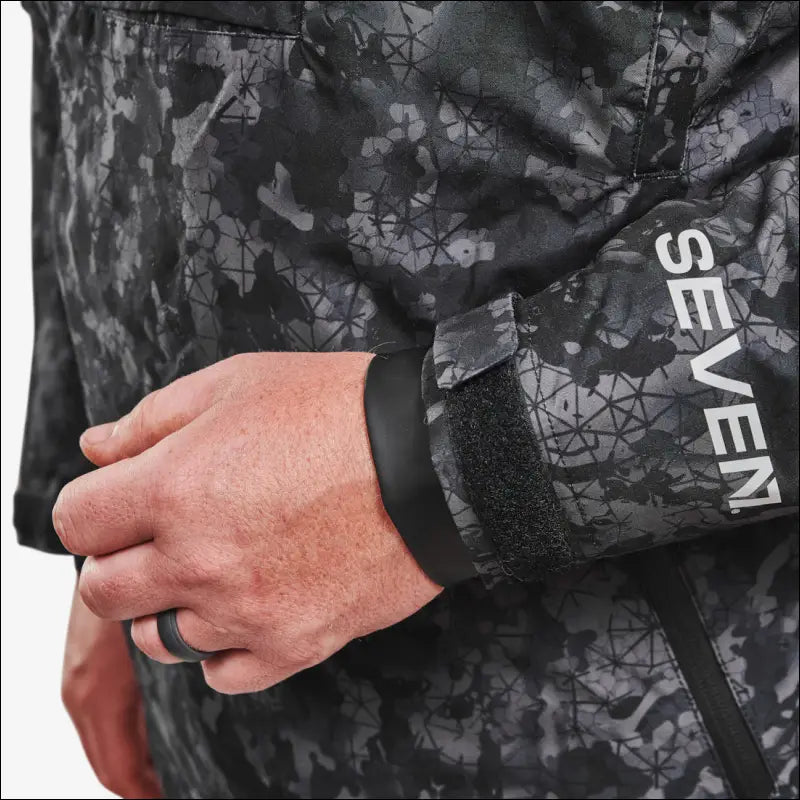 Waterproof 1/2 Zip Bog Hoodie | Mens - 7 Black - XL - Outerwear