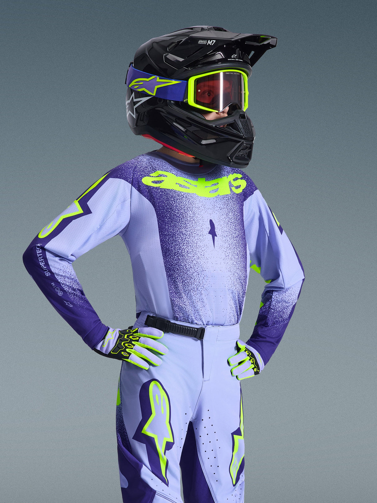 2026 Youth Supertech Scenz Gear Set