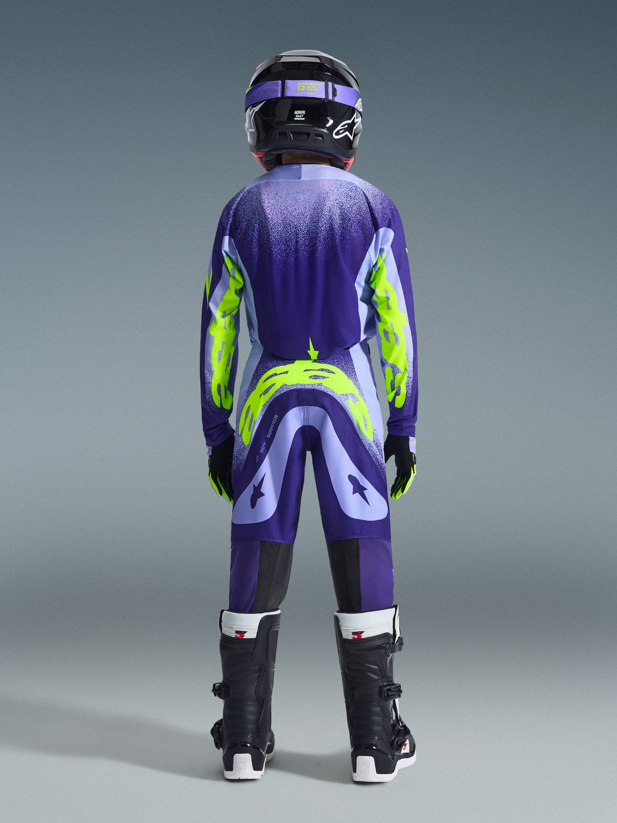 2026 Youth Supertech Scenz Gear Set