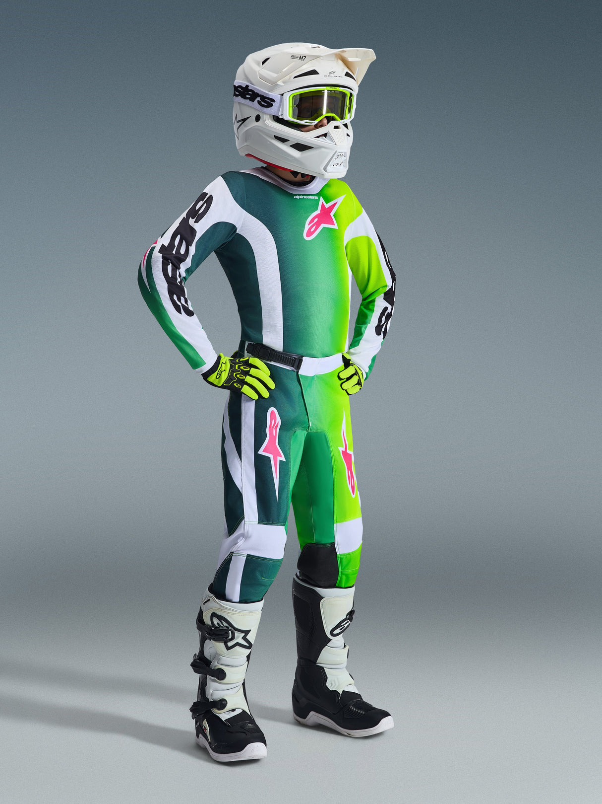 2026 Youth Fluid Portl Gear Set