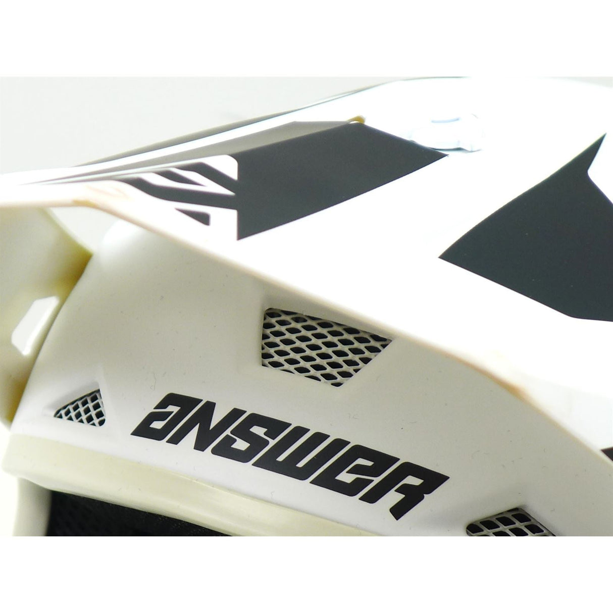 Answer A23 AR1 V2 Bold Helmet - White/Black - Youth Medium OPEN BOX [MPN: 447755]