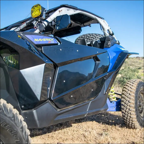 CAX3DR1 – Can-am X3 2017 + Front ABS Door Kits