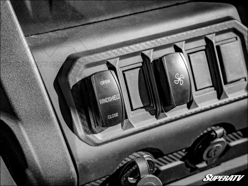 CFMOTO UForce 1000 MaxDrive Power Flip Glass Windshield